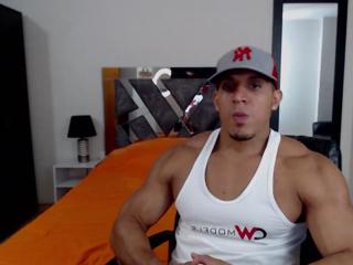 Frank Heaven webcam model stream image