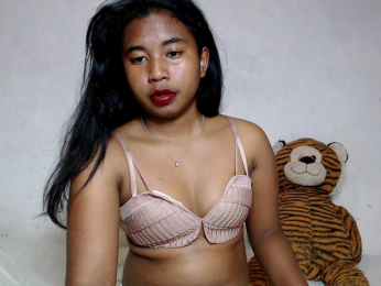 Pauliemarie webcam model stream image