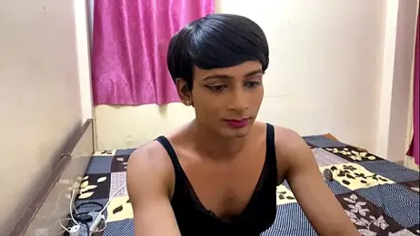 LuvLayla webcam model stream image
