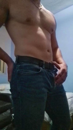 Guapocuerpo4 webcam model stream image