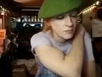 lesleygumgrass webcam model stream image