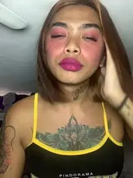 TSqueenOfCUM webcam model stream image