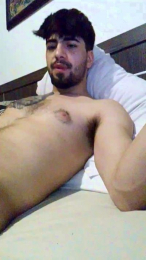 Jovencitobcn21 webcam model stream image