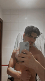 Jovencitobcn21 webcam model stream image