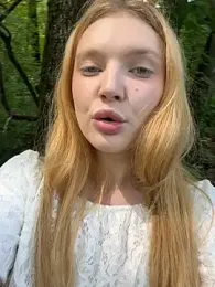 AmmyHot webcam model stream image