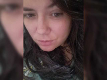 Naturally_Mom webcam model stream image