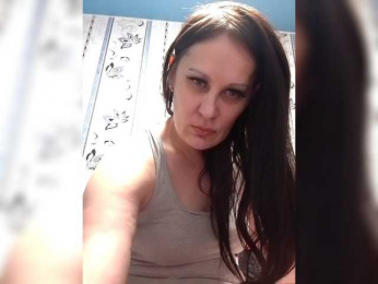 Maia85 webcam model stream image