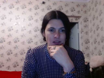 Karolina33 webcam model stream image