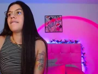 layla_roma webcam model stream image