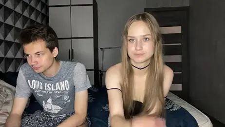 merycouple webcam model stream image