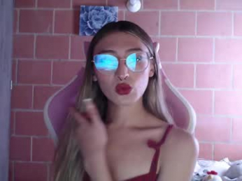 andrea_camila webcam model stream image