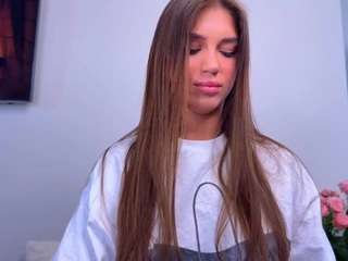 lisagreenway webcam model stream image