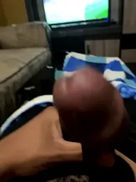 Prettylarge webcam model stream image