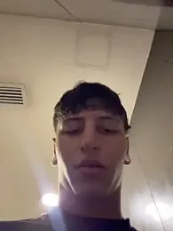 ARON_LUXX webcam stripchat model stream image