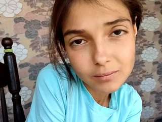rowenaayres webcam model stream image