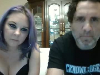 lovleybutwild webcam model stream image