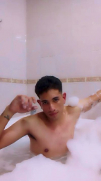 RAUL2T9 webcam model stream image