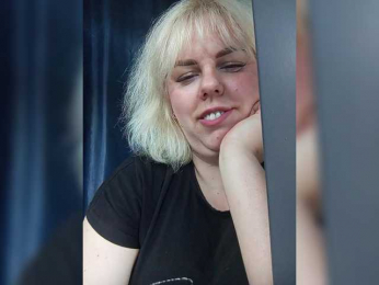 Anna1499 webcam bongacams model stream image
