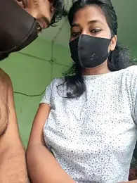 renu_143 webcam model stream image