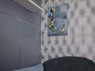 Hylari Banks webcam model stream image