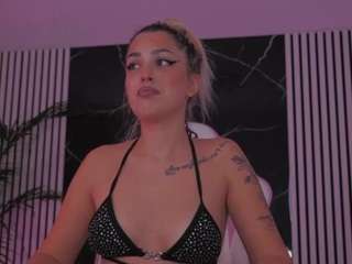 avadiamond webcam camsoda model stream image