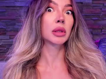 fantasystudiox webcam model stream image