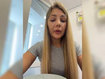 ValeriA98 webcam model stream image