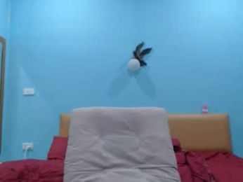 ninewladyboy webcam model stream image
