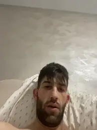 Dondeloquieras4 webcam model stream image