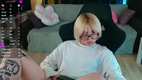 white__punk webcam model stream image