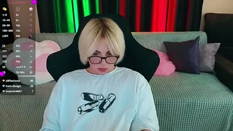 white__punk webcam model stream image