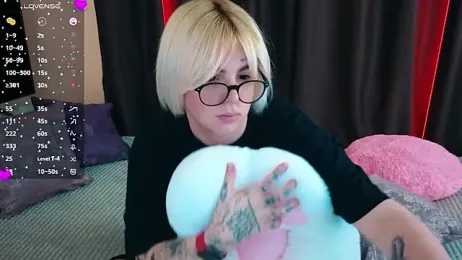 white__punk webcam model stream image