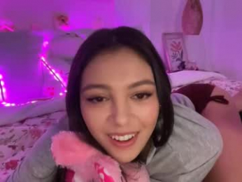 keirasworld webcam model stream image