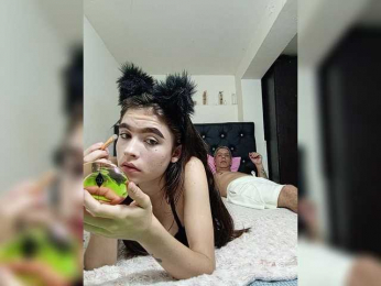 Lola7777 webcam model stream image