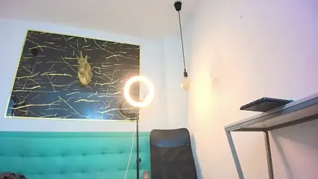 Bella_salvatore webcam model stream image