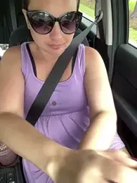 MilfyMrsRobinson webcam model stream image