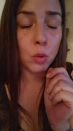 Cocominette webcam model stream image