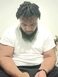 Longthickdick33 webcam model stream image