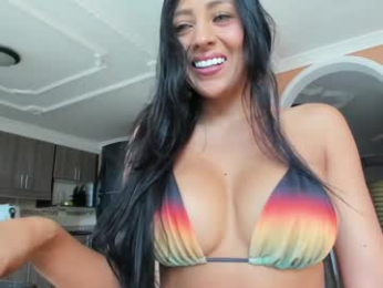 noemibcnz webcam model stream image