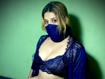 SairaNureen webcam model stream image