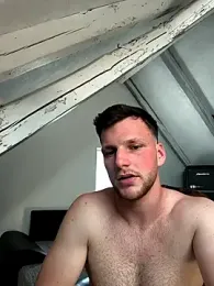 Cosmin224451 webcam model stream image