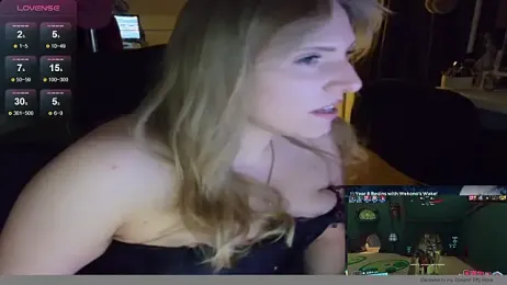 TiffyRose webcam model stream image