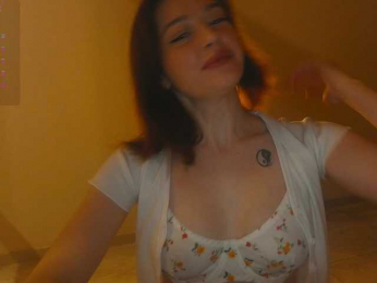 Narcissism webcam model stream image