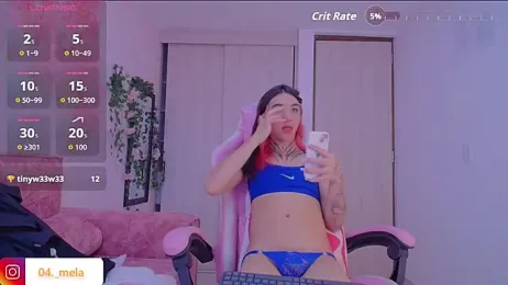naomi_femme webcam stripchat model stream image