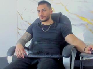 Miike Stone webcam flirt4free model stream image