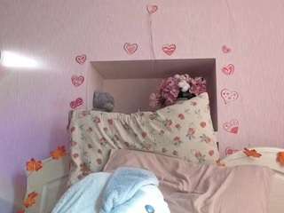 veliaroyals webcam model stream image