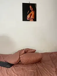 AinaraJimenez webcam model stream image