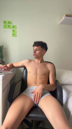 Shyboy911 webcam model stream image