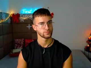 Forest Nichols webcam model stream image