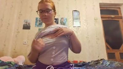 AzaleeKanz webcam model stream image